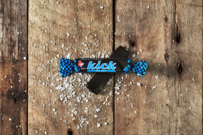 kick_2.jpg